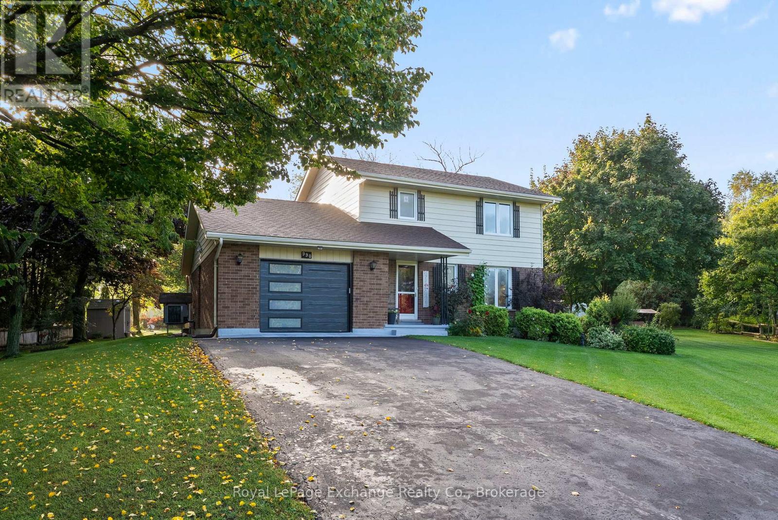 990 Heritage Drive, Huron-Kinloss, Ontario  N2Z 0C2 - Photo 2 - X12431329