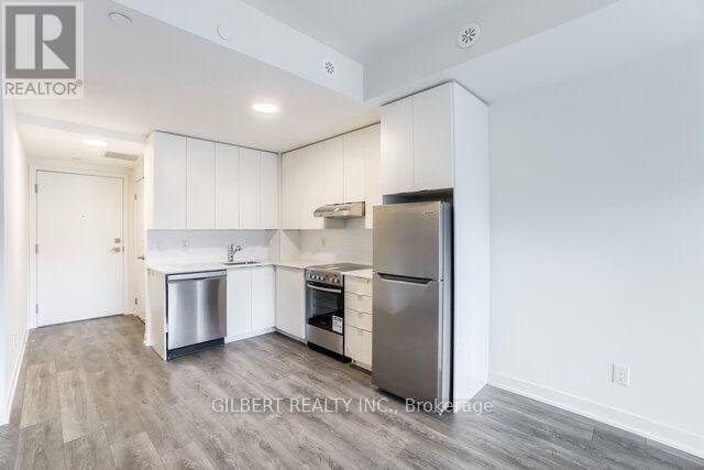 502 - 160 Canon Jackson Drive, Toronto, Ontario  M6M 0B6 - Photo 3 - W12431325