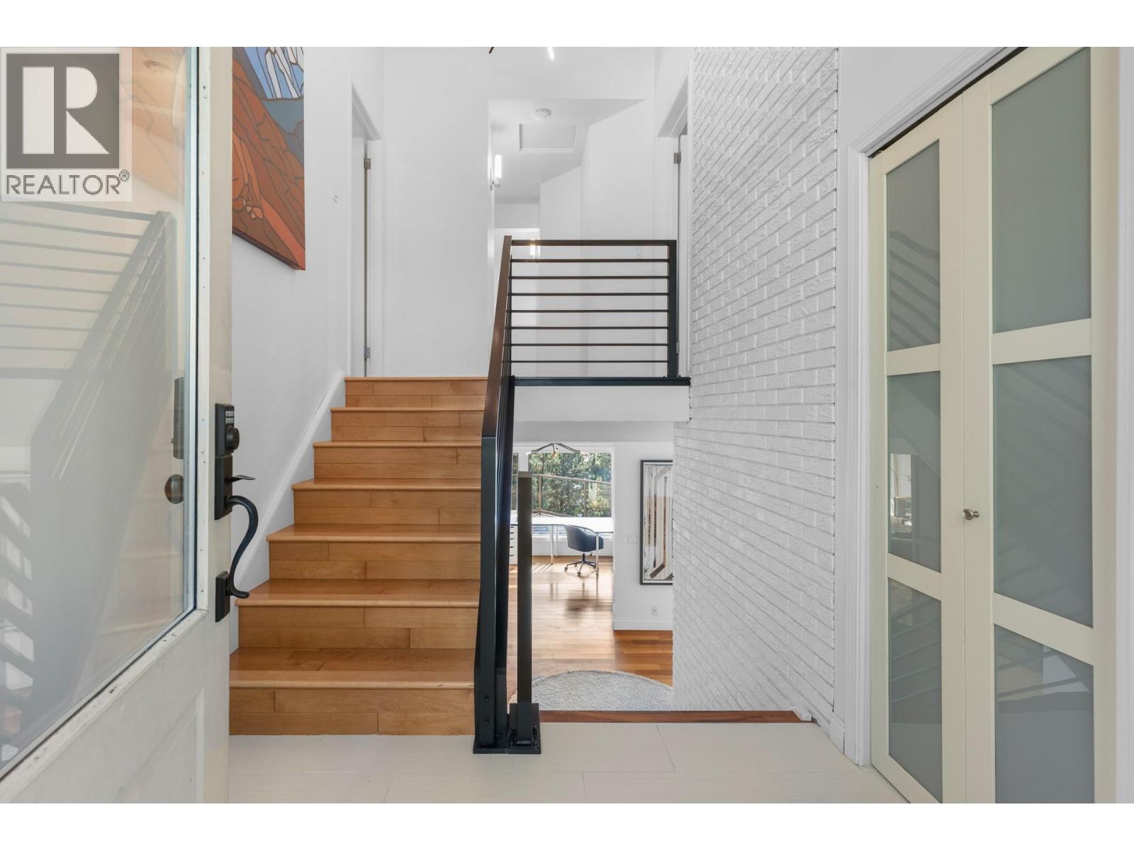 2771 Lakeridge Road, West Kelowna, British Columbia  V1Z 1Y1 - Photo 4 - 10362539