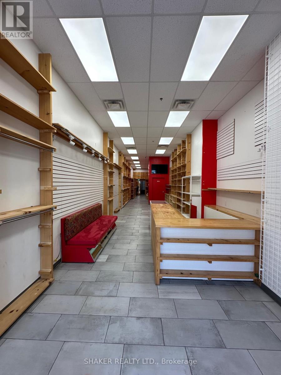 857b Bank Street, Ottawa, Ontario  K1S 3W2 - Photo 3 - X12431331