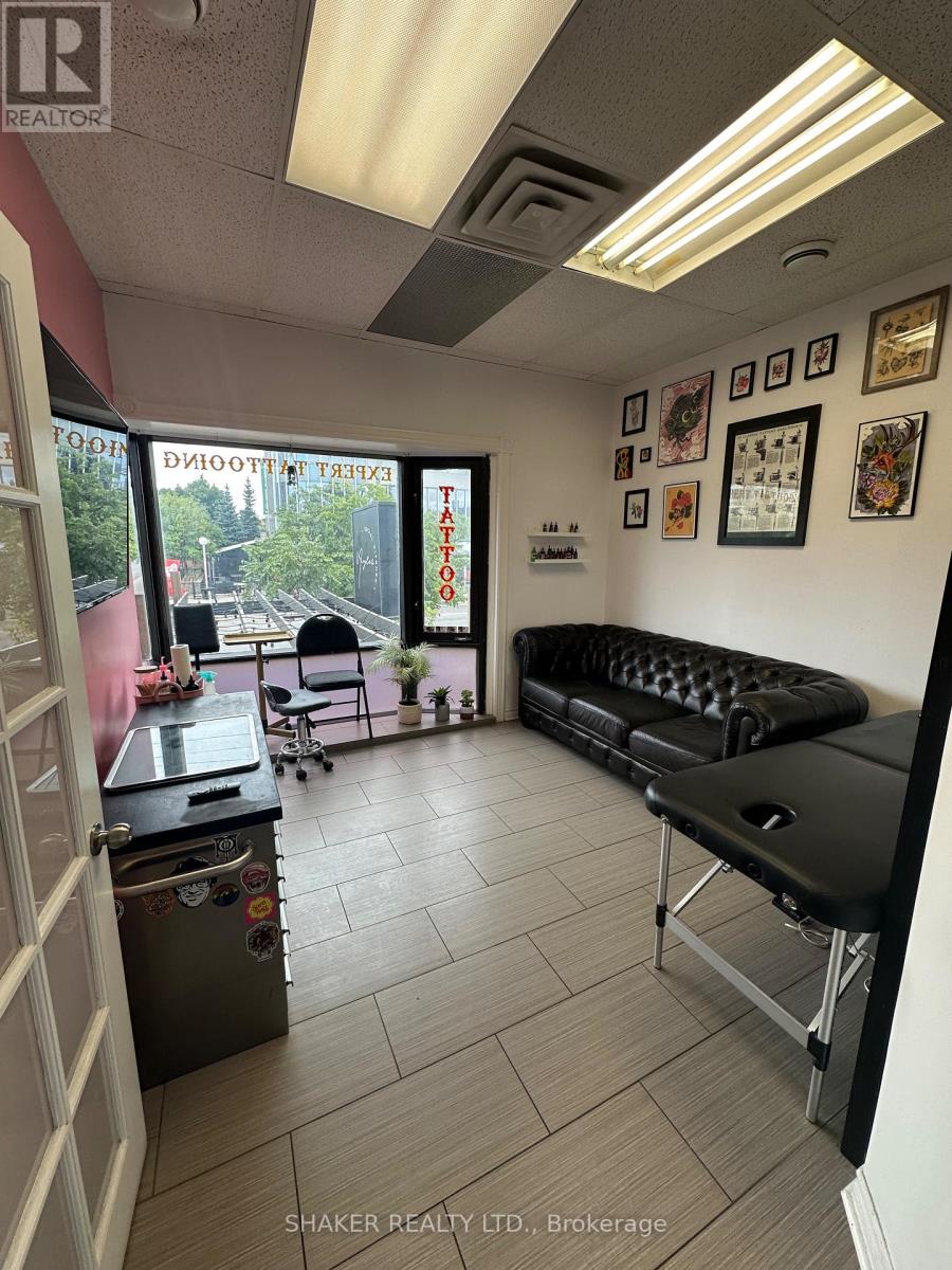 2nd Floor - 338 Preston Street, Ottawa, Ontario  K1S 4M6 - Photo 11 - X12431338