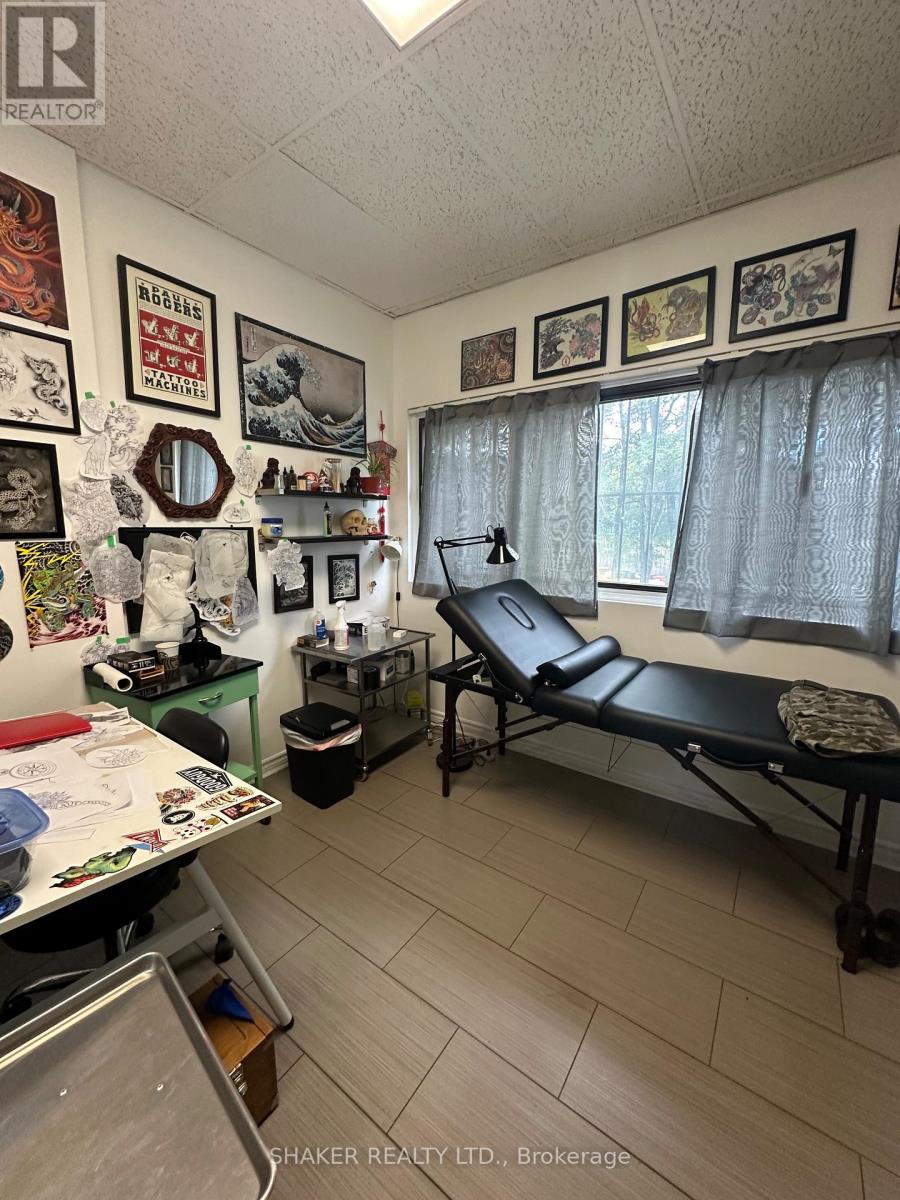 2nd Floor - 338 Preston Street, Ottawa, Ontario  K1S 4M6 - Photo 6 - X12431338