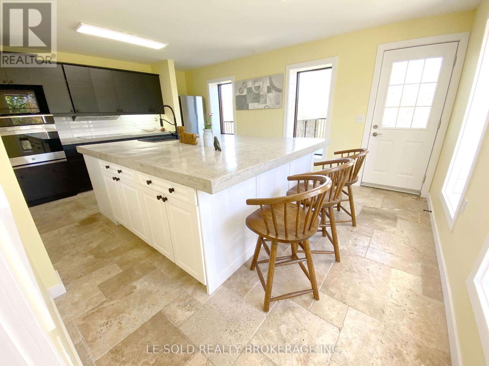 2269 Concession 4, Uxbridge, Ontario  L0C 1A0 - Photo 13 - N12417204