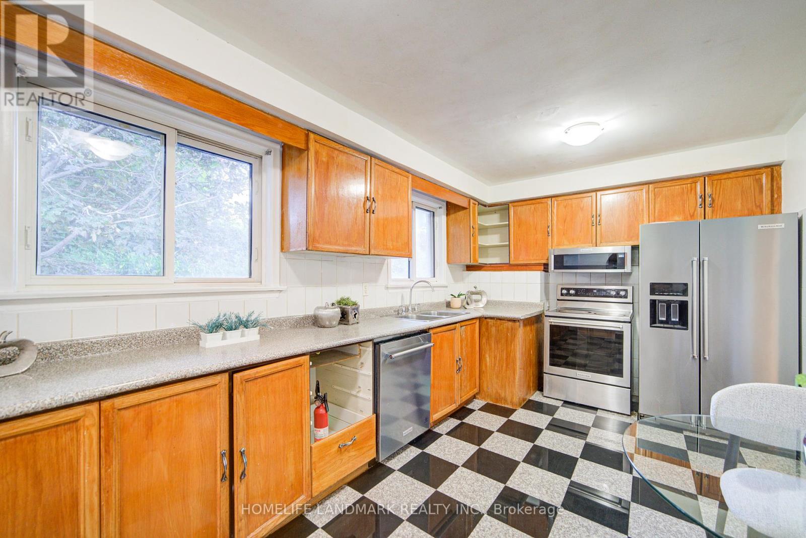 16 Paloma Place, Toronto, Ontario  M1J 1P7 - Photo 15 - E12431335