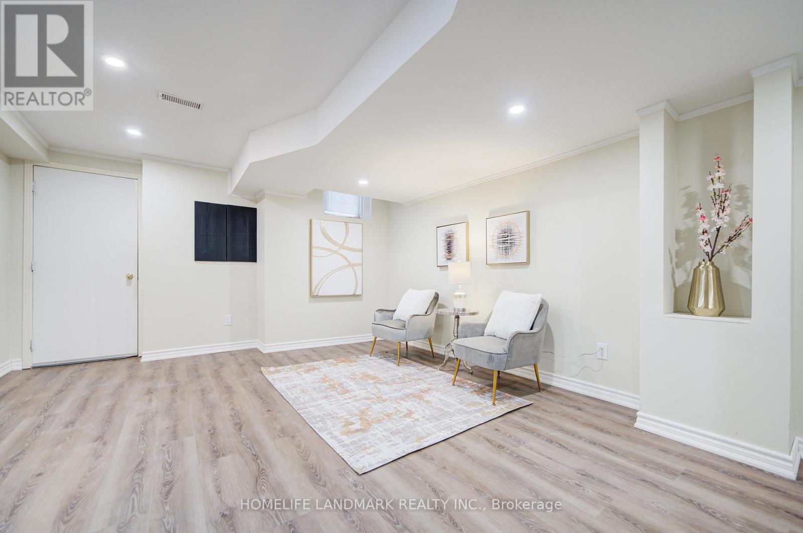 27 Bur Oak Avenue, Markham, Ontario  L6C 2E2 - Photo 35 - N12431334