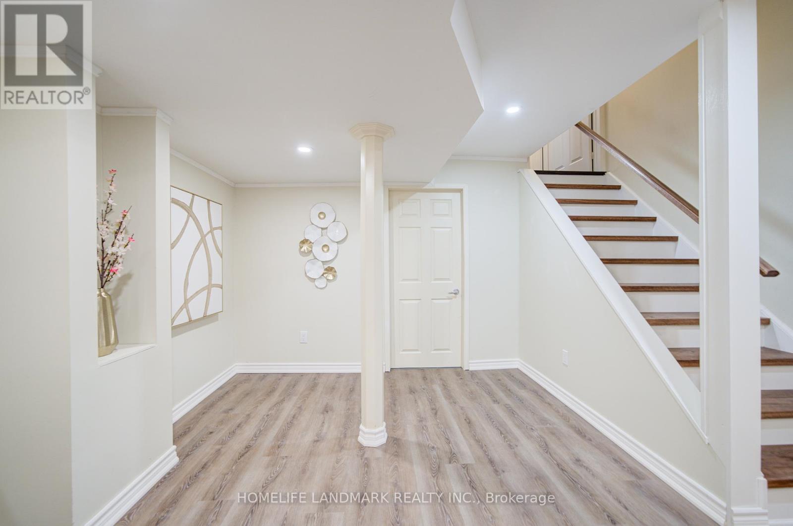 27 Bur Oak Avenue, Markham, Ontario  L6C 2E2 - Photo 36 - N12431334