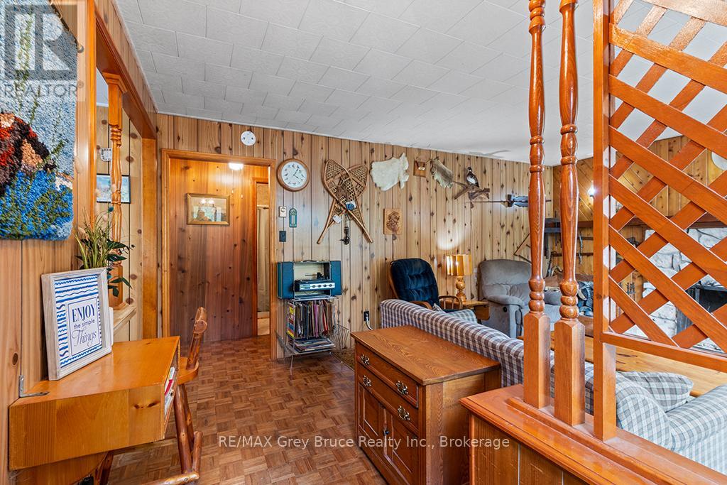 152 Shouldice Lake Road, Northern Bruce Peninsula, Ontario  N0H 1Z0 - Photo 8 - X12431341