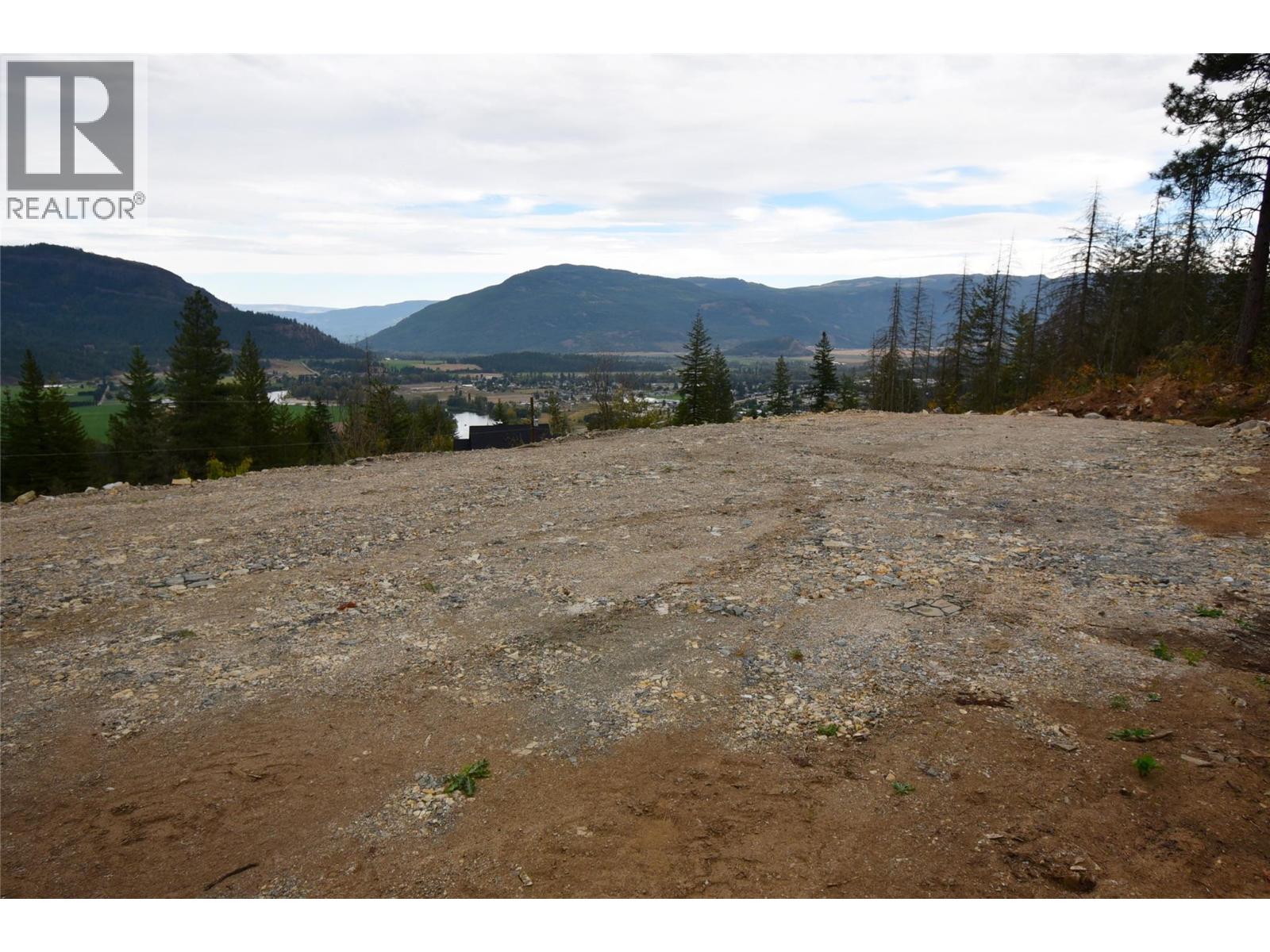 339 Oxbow Place, Enderby, British Columbia
