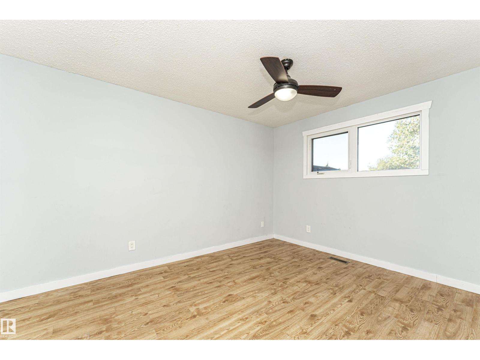 9009 102 Av, Morinville, Alberta  T8R 1B5 - Photo 22 - E4459925