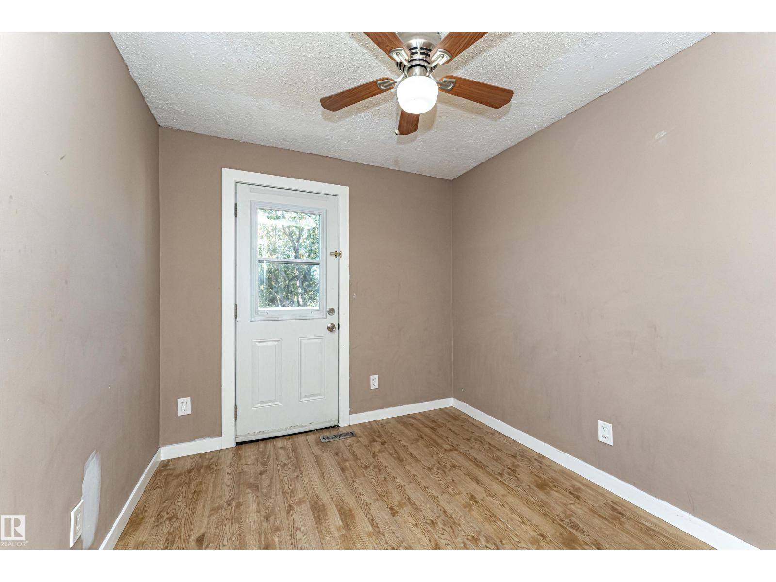 9009 102 Av, Morinville, Alberta  T8R 1B5 - Photo 24 - E4459925