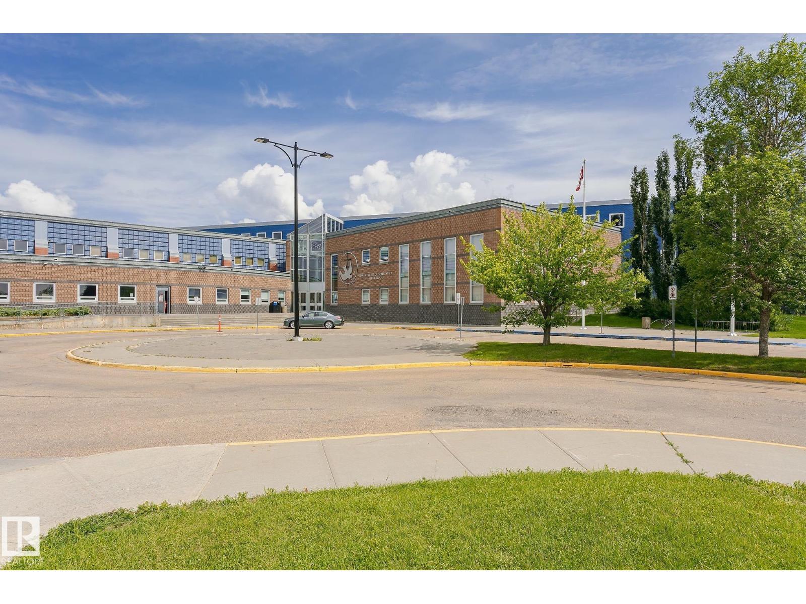 9009 102 Av, Morinville, Alberta  T8R 1B5 - Photo 58 - E4459925