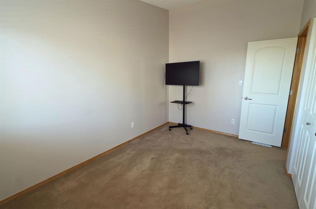 26 Stoddart Court, Winnipeg, Manitoba  R2P 1L1 - Photo 21 - 202520684