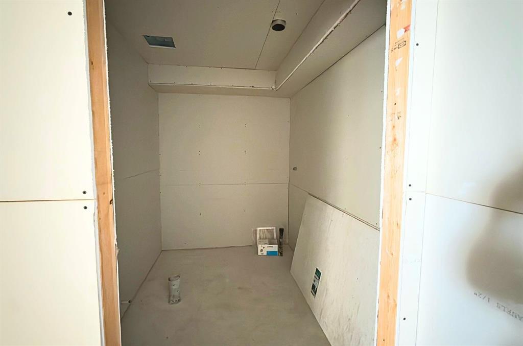 26 Stoddart Court, Winnipeg, Manitoba  R2P 1L1 - Photo 26 - 202520684
