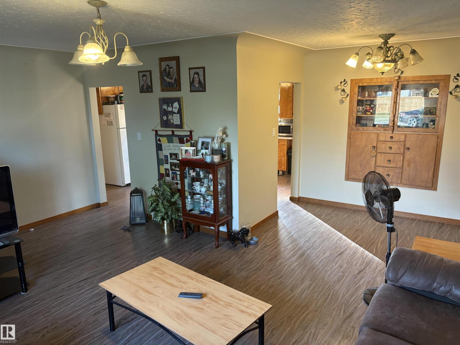 4840 50 St, Gibbons, Alberta  T0A 1N0 - Photo 5 - E4459926