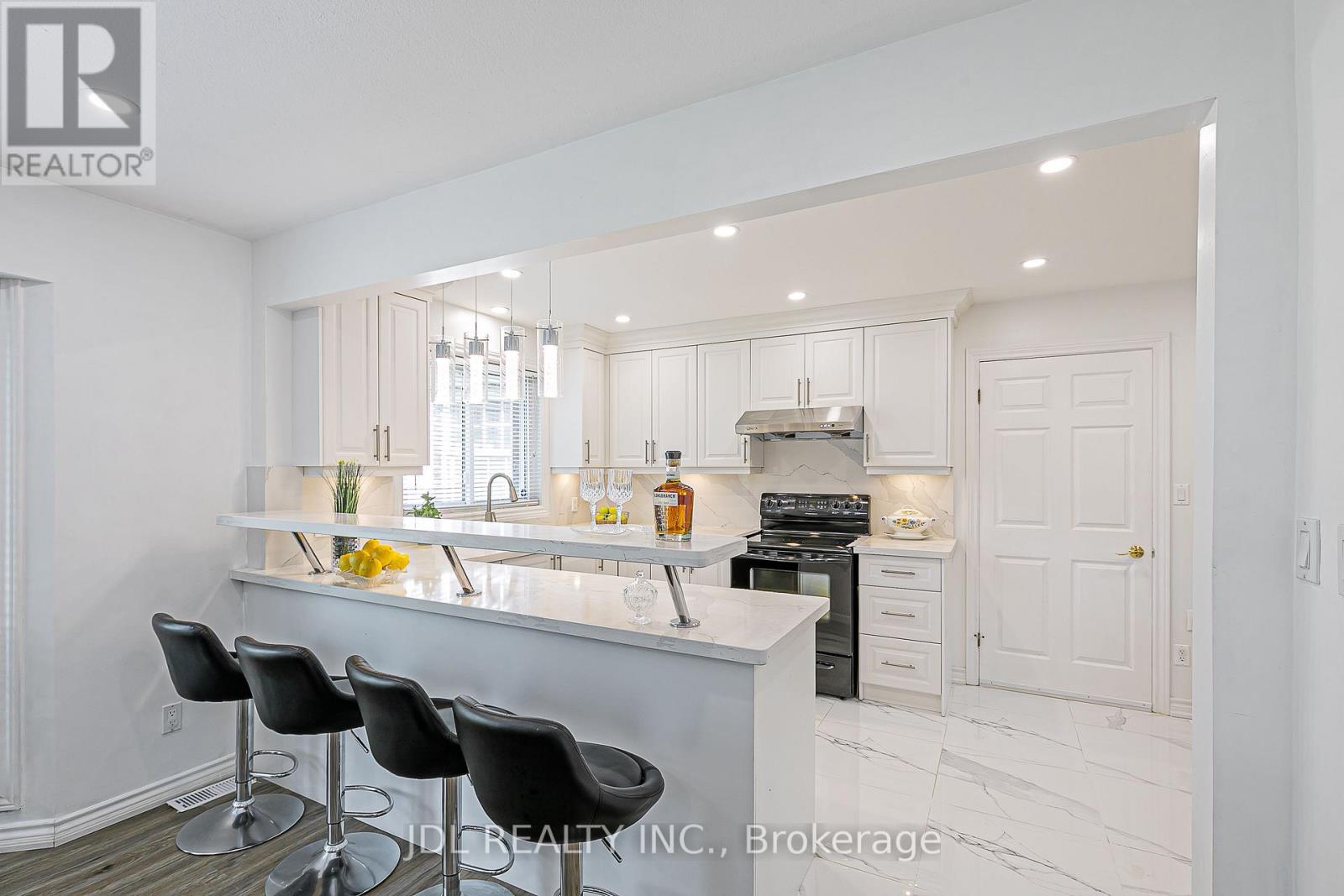 65 Grandview Street N, Oshawa, Ontario  L1G 6N6 - Photo 11 - E12430225