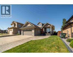 133 Sunwood Crescent Sw Sw Southridge, Medicine Hat, Ca