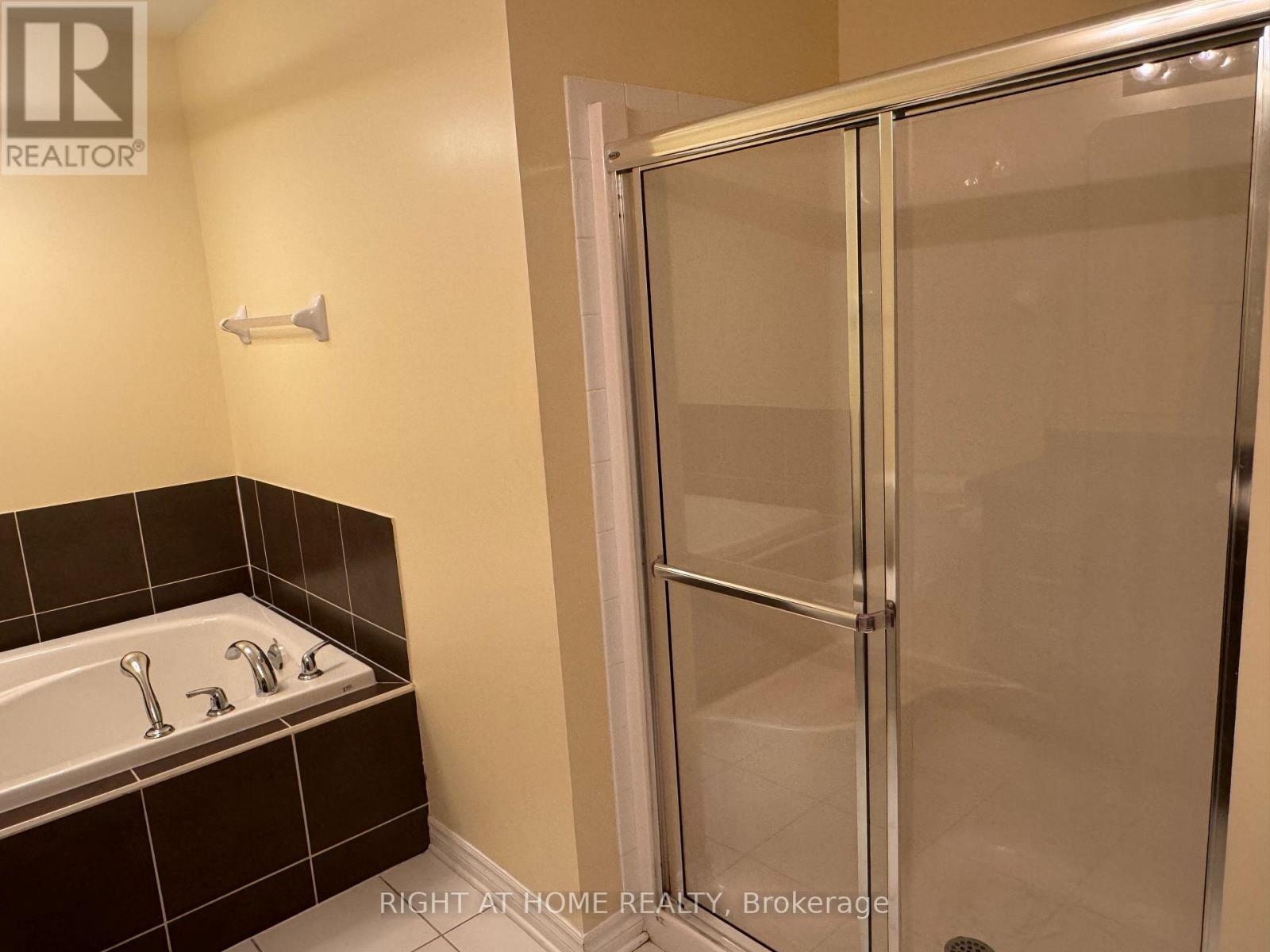 253 Waymark Crescent, Ottawa, Ontario  K2M 0A5 - Photo 21 - X12296379