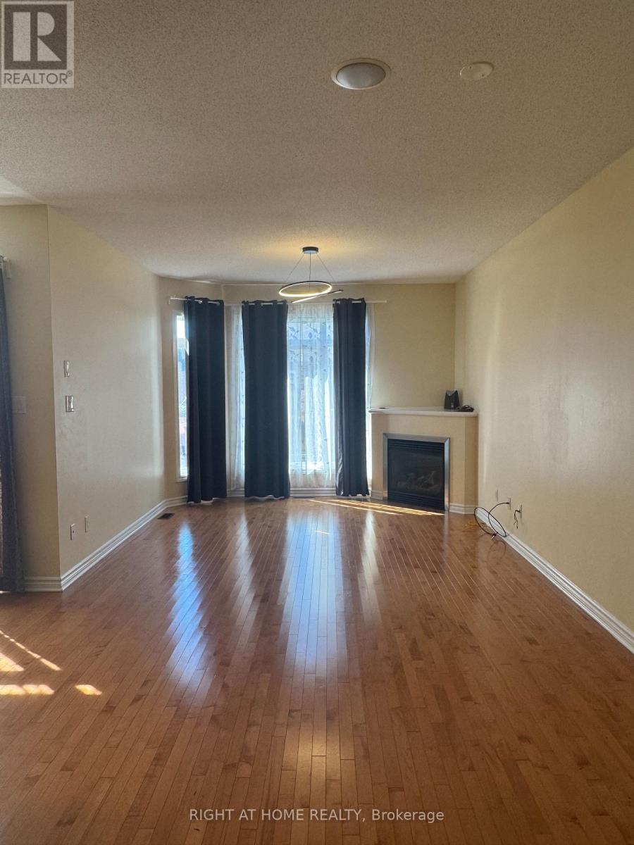 253 Waymark Crescent, Ottawa, Ontario  K2M 0A5 - Photo 13 - X12296379