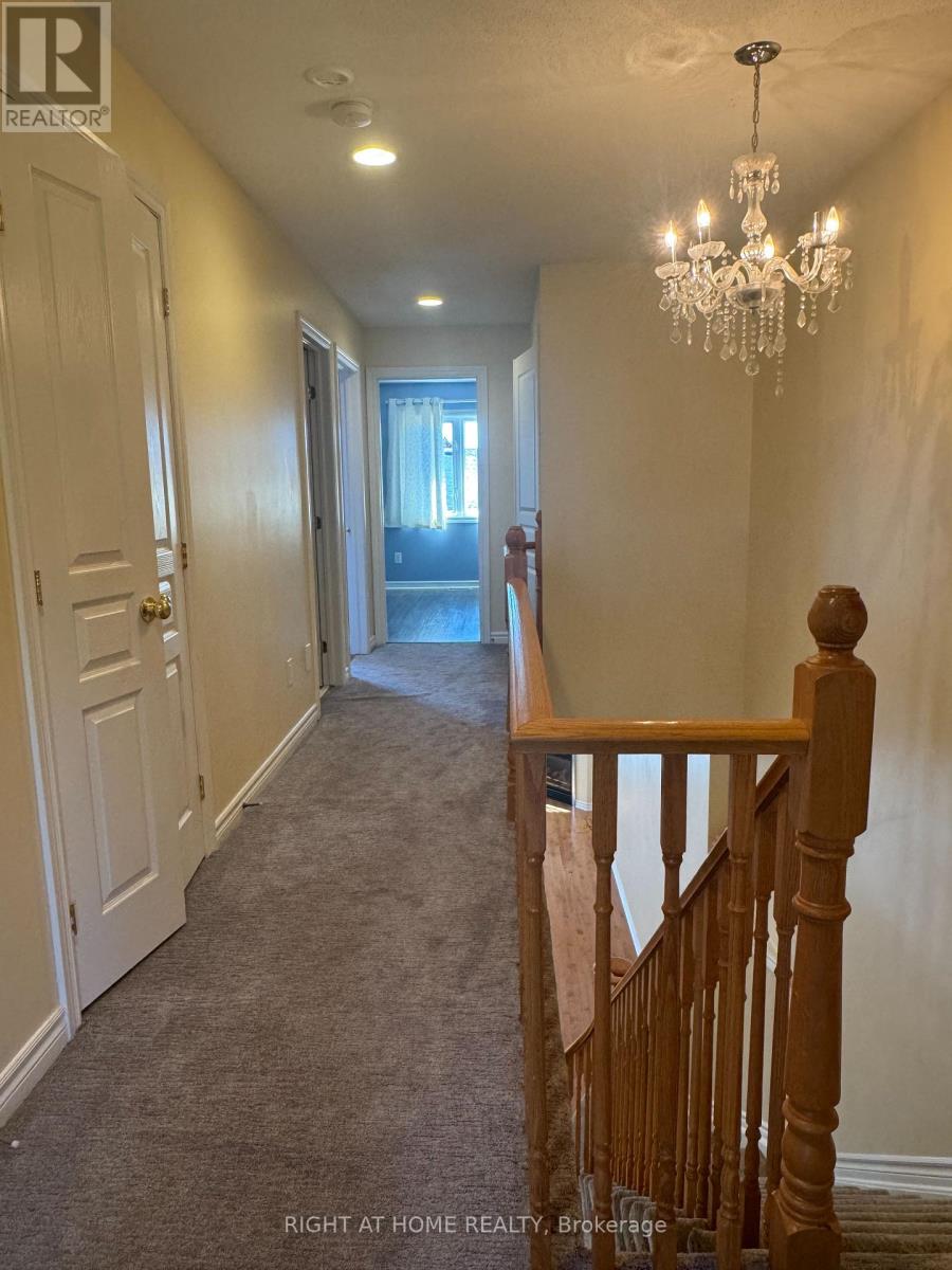 253 Waymark Crescent, Ottawa, Ontario  K2M 0A5 - Photo 17 - X12296379