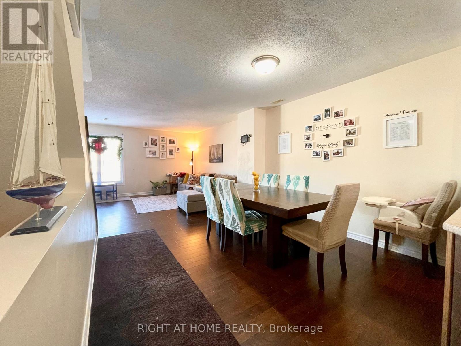 B - 590 Chapman Mills Drive, Ottawa, Ontario  K2J 3V2 - Photo 4 - X12431365