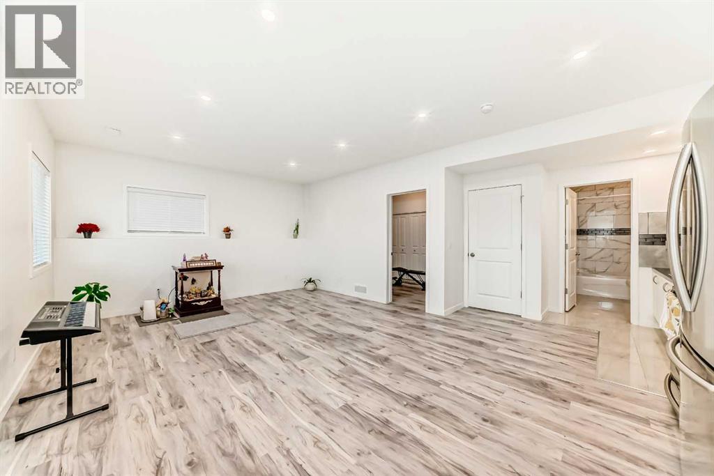 28 Panton Court Nw, Calgary, Alberta  T3K 0X2 - Photo 40 - A2260610
