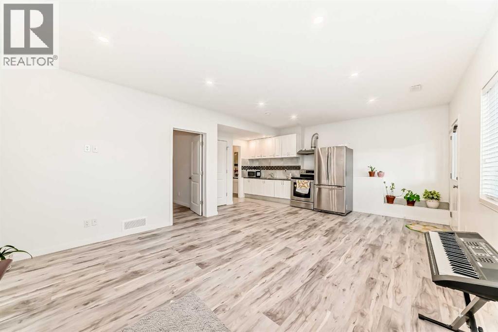 28 Panton Court Nw, Calgary, Alberta  T3K 0X2 - Photo 41 - A2260610