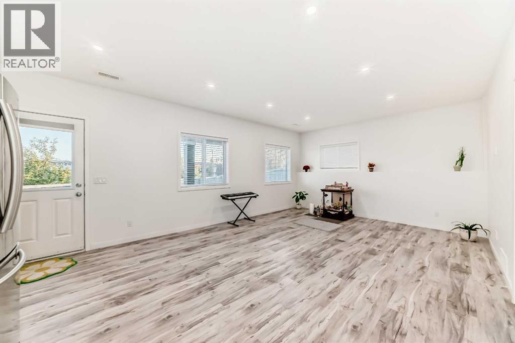 28 Panton Court Nw, Calgary, Alberta  T3K 0X2 - Photo 44 - A2260610