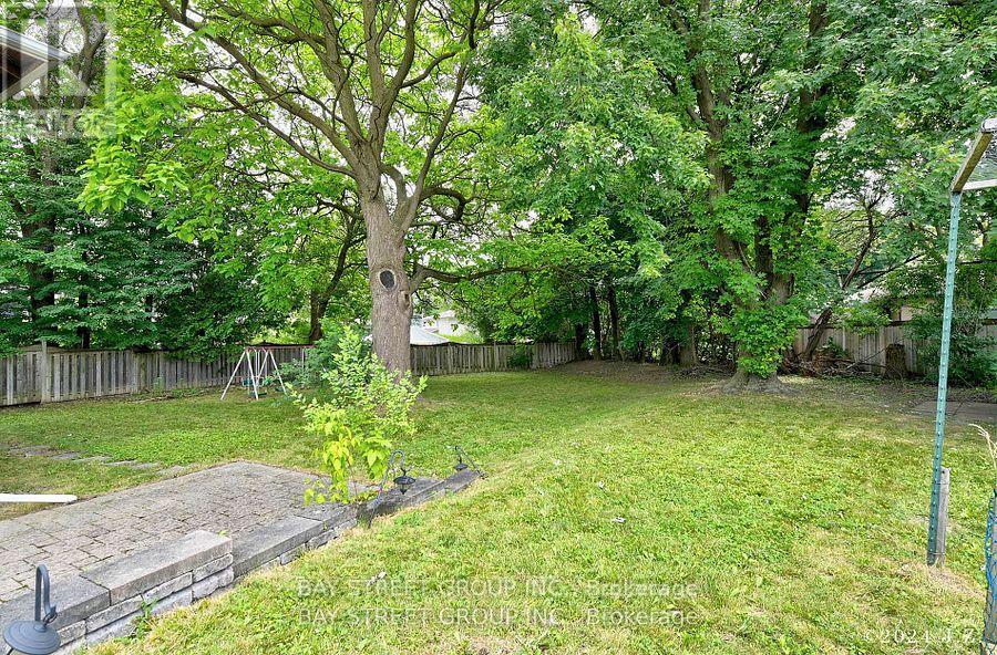 67 Grove Park Crescent, Toronto, Ontario  M2J 2C7 - Photo 18 - C12431357