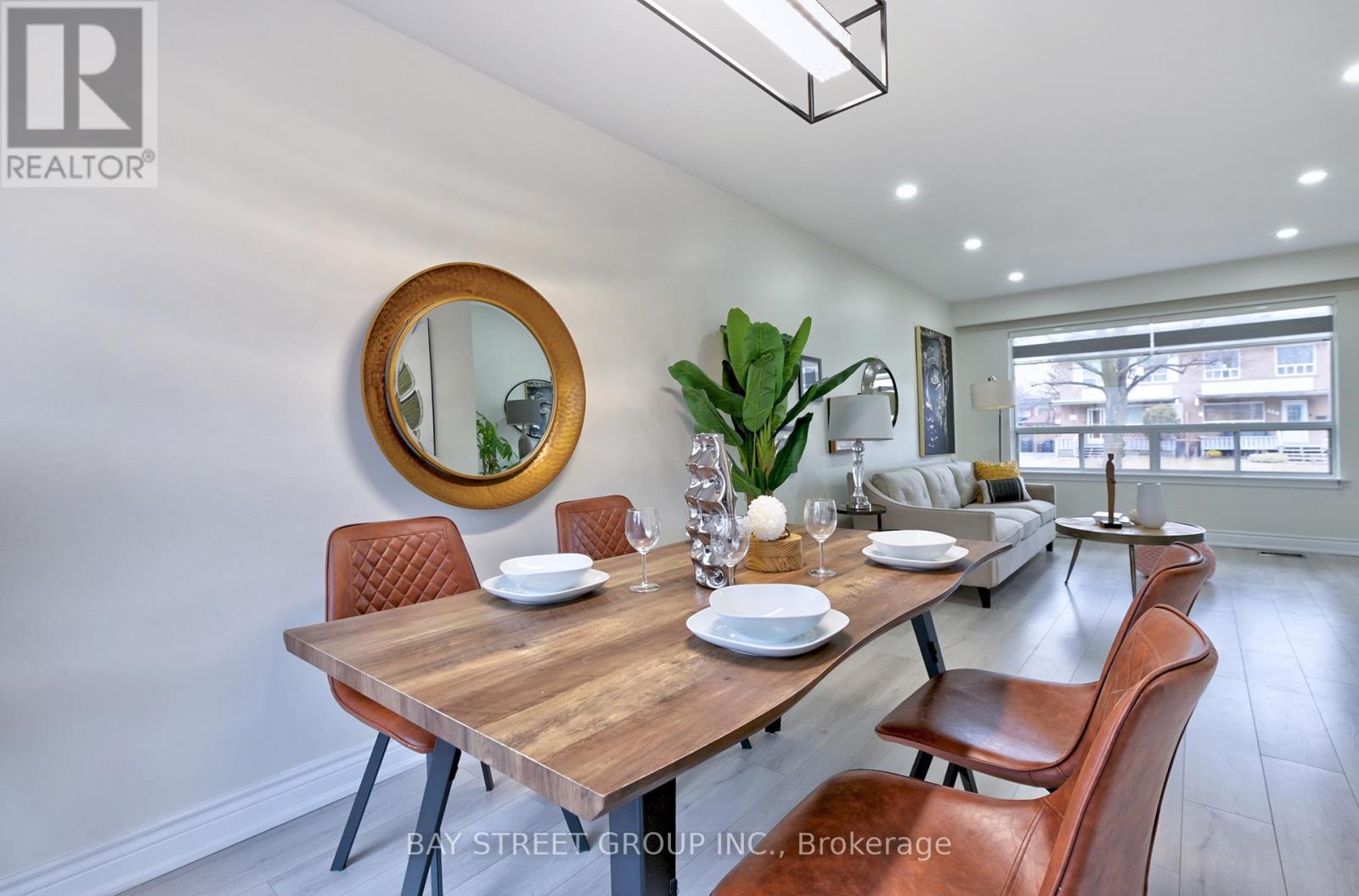 150 Vauxhall Drive, Toronto, Ontario  M1P 1R4 - Photo 7 - E12431358