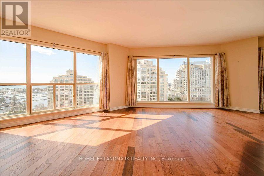 1002 - 2261 Lakeshore Boulevard W, Toronto, Ontario  M8V 3X1 - Photo 5 - W12431356