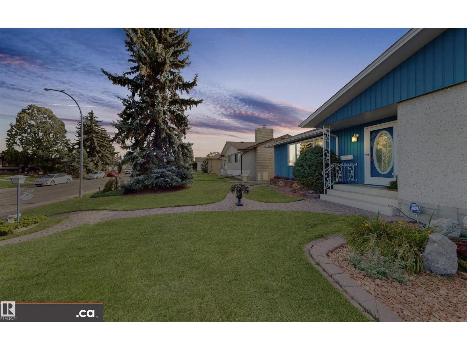 8428 54 St Nw, Edmonton, Alberta  T6B 1H1 - Photo 2 - E4459928