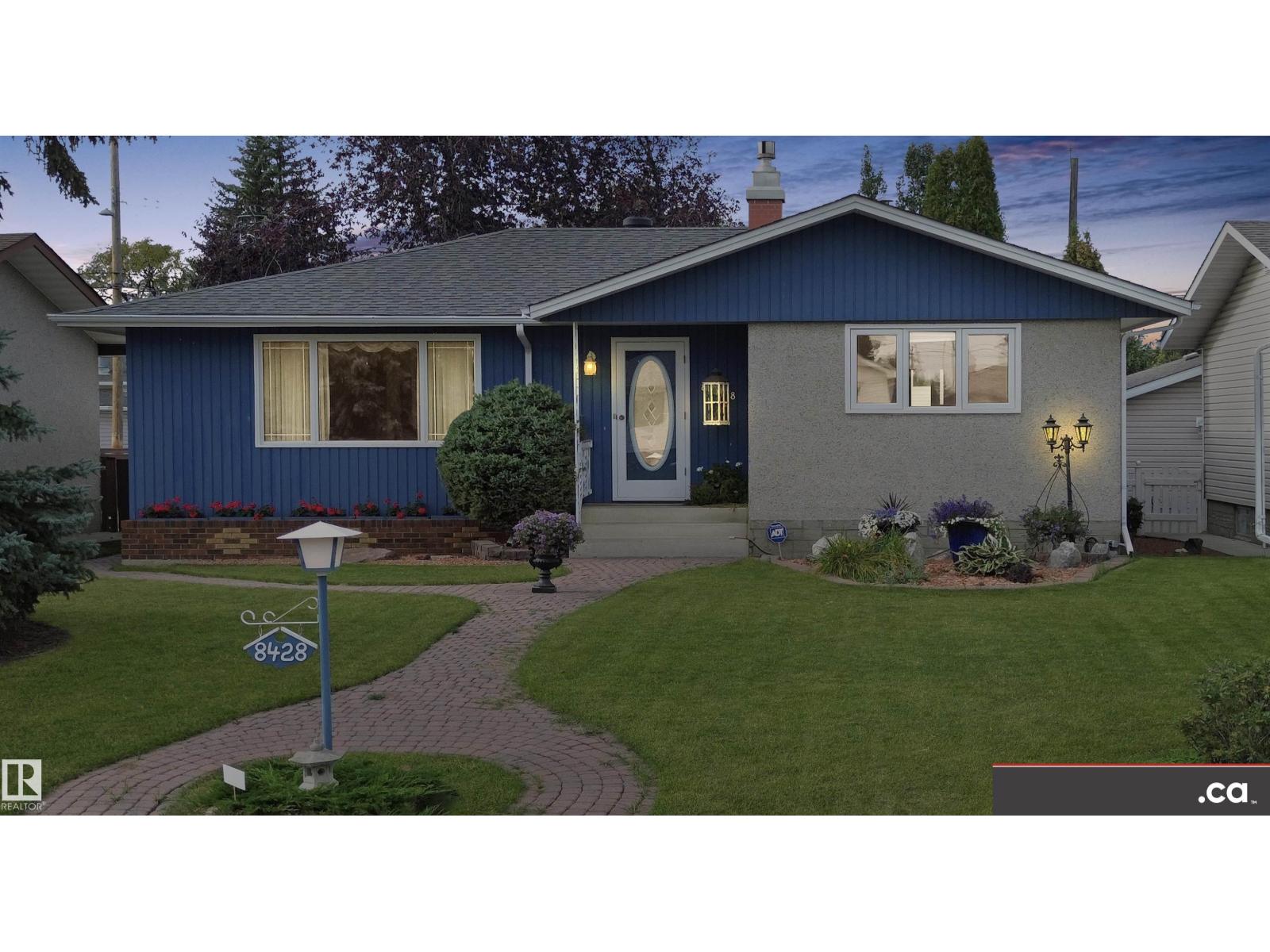 8428 54 St Nw, Edmonton, Alberta  T6B 1H1 - Photo 4 - E4459928