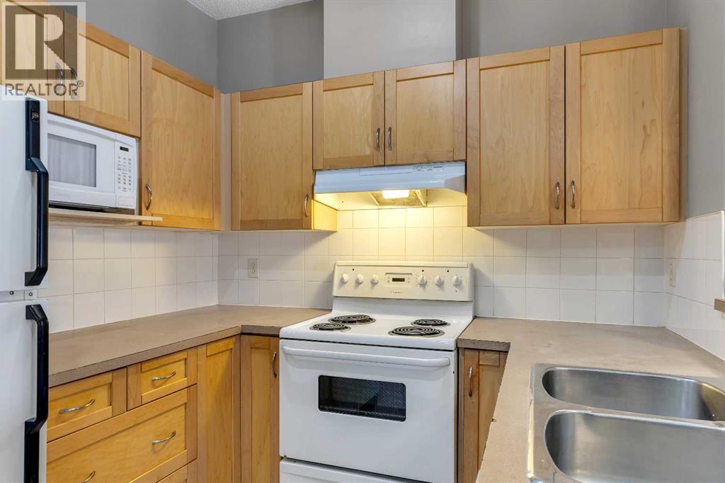 2309, 70 Panamount Drive Nw, Calgary, Alberta  T3K 5Z1 - Photo 9 - A2246443