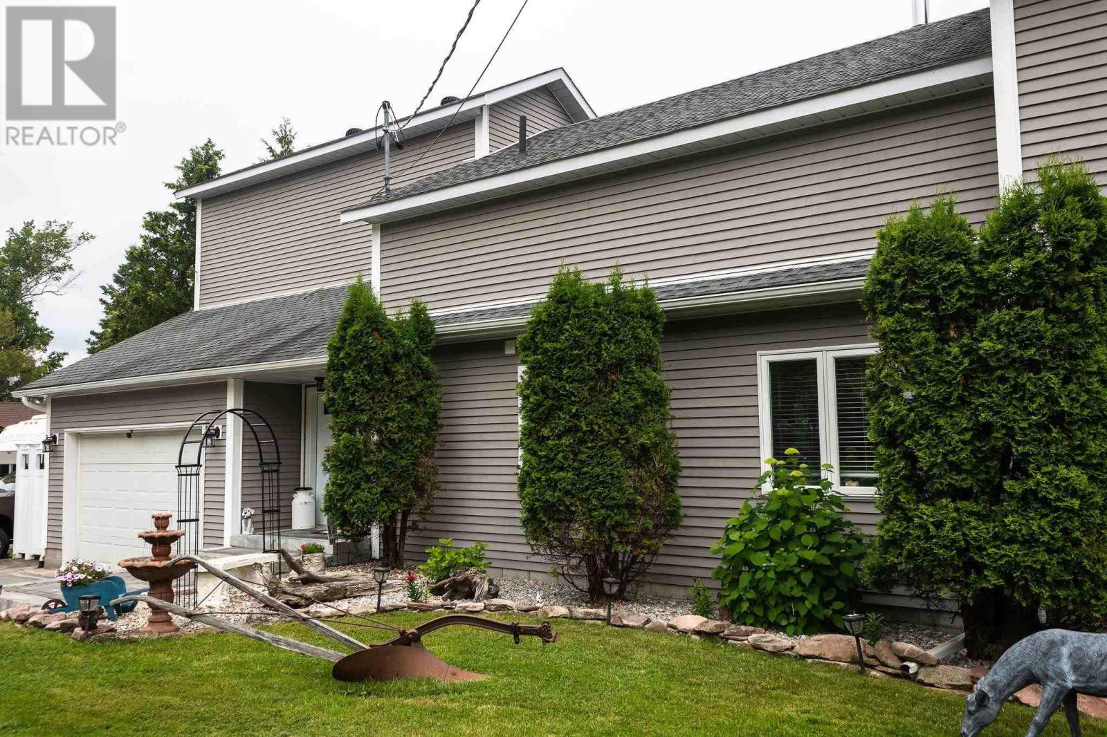1841 Mission Rd, Goulais River, Ontario  P0S 1E0 - Photo 4 - SM251971