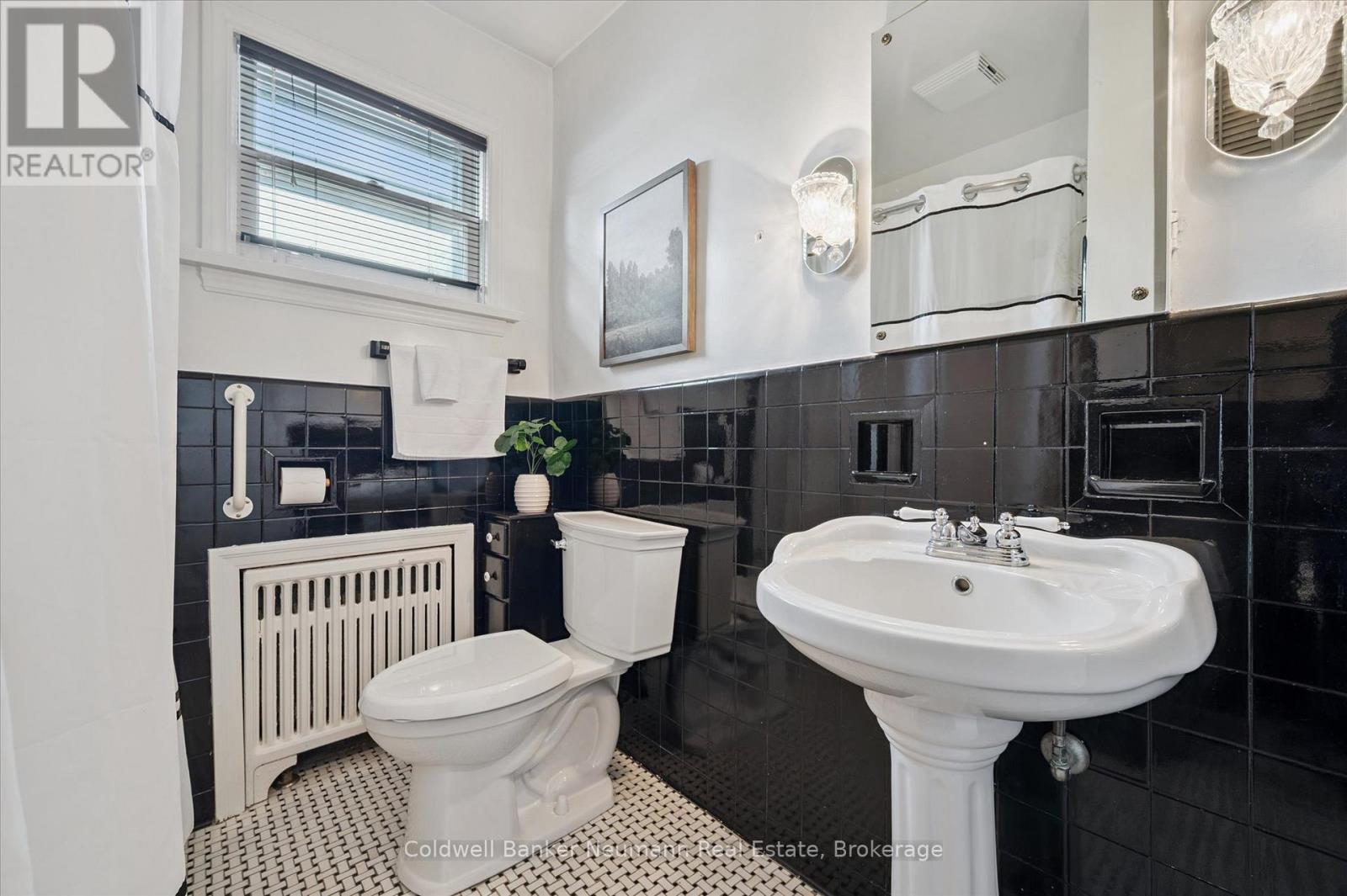 26 Bagot Street, Guelph, Ontario  N1H 5T1 - Photo 16 - X12431399