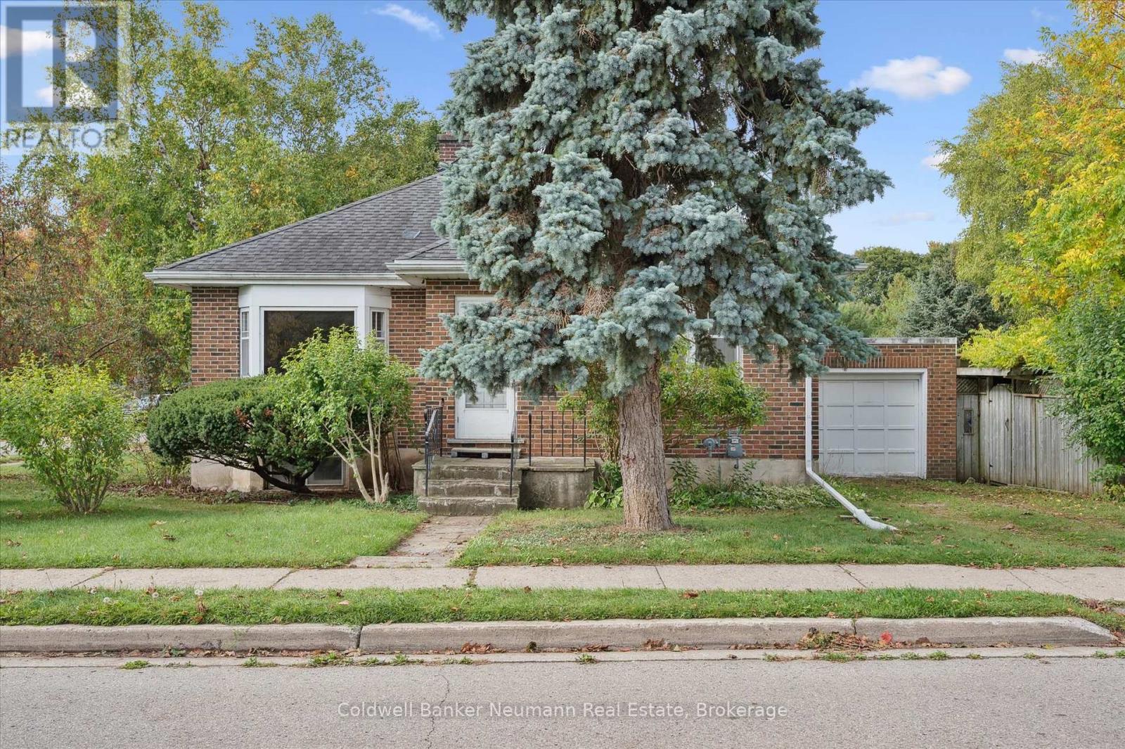 26 Bagot Street, Guelph, Ontario  N1H 5T1 - Photo 31 - X12431399