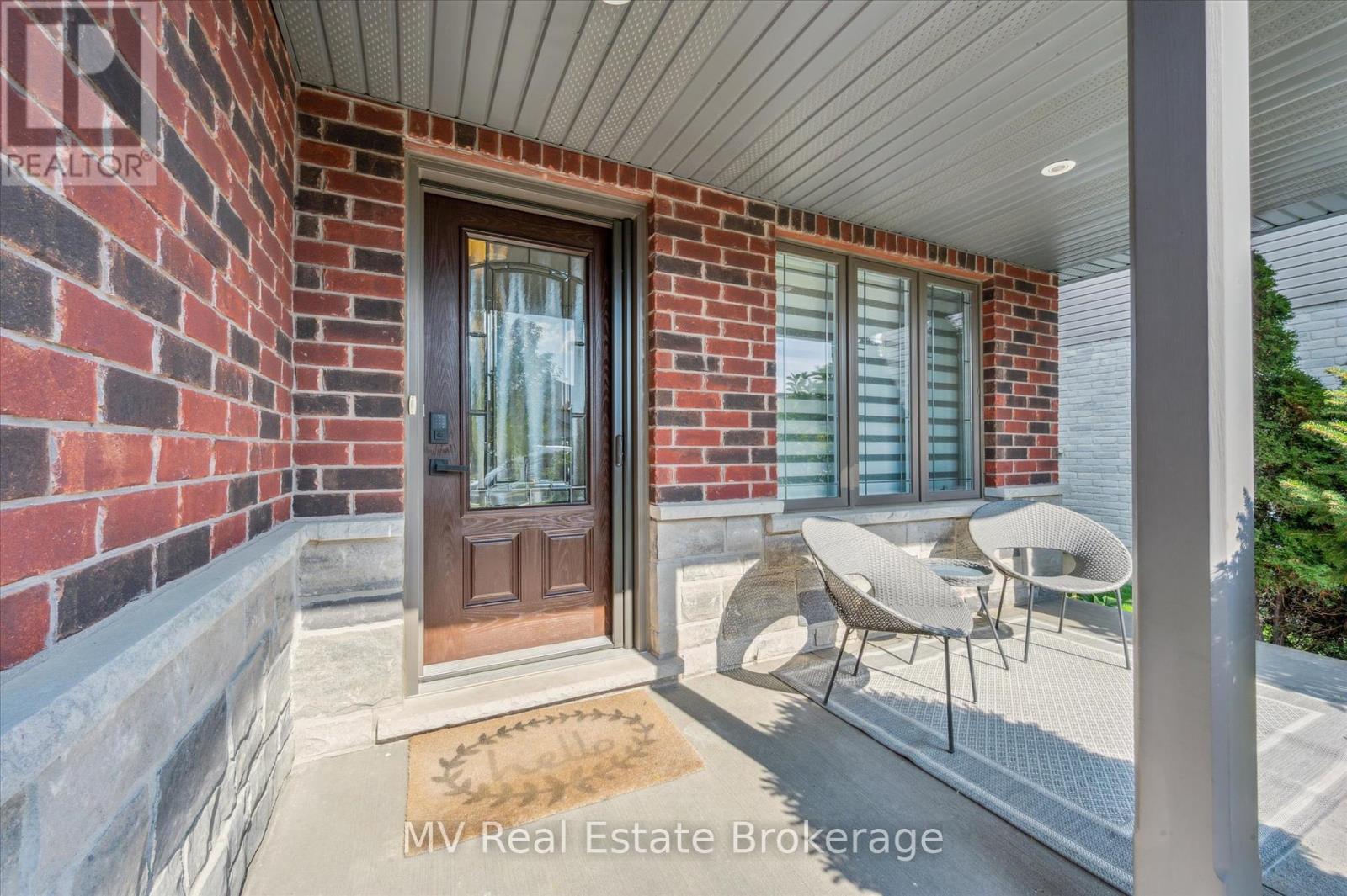 103 Mcgowan Street, Centre Wellington, Ontario  N0B 1S0 - Photo 3 - X12431402