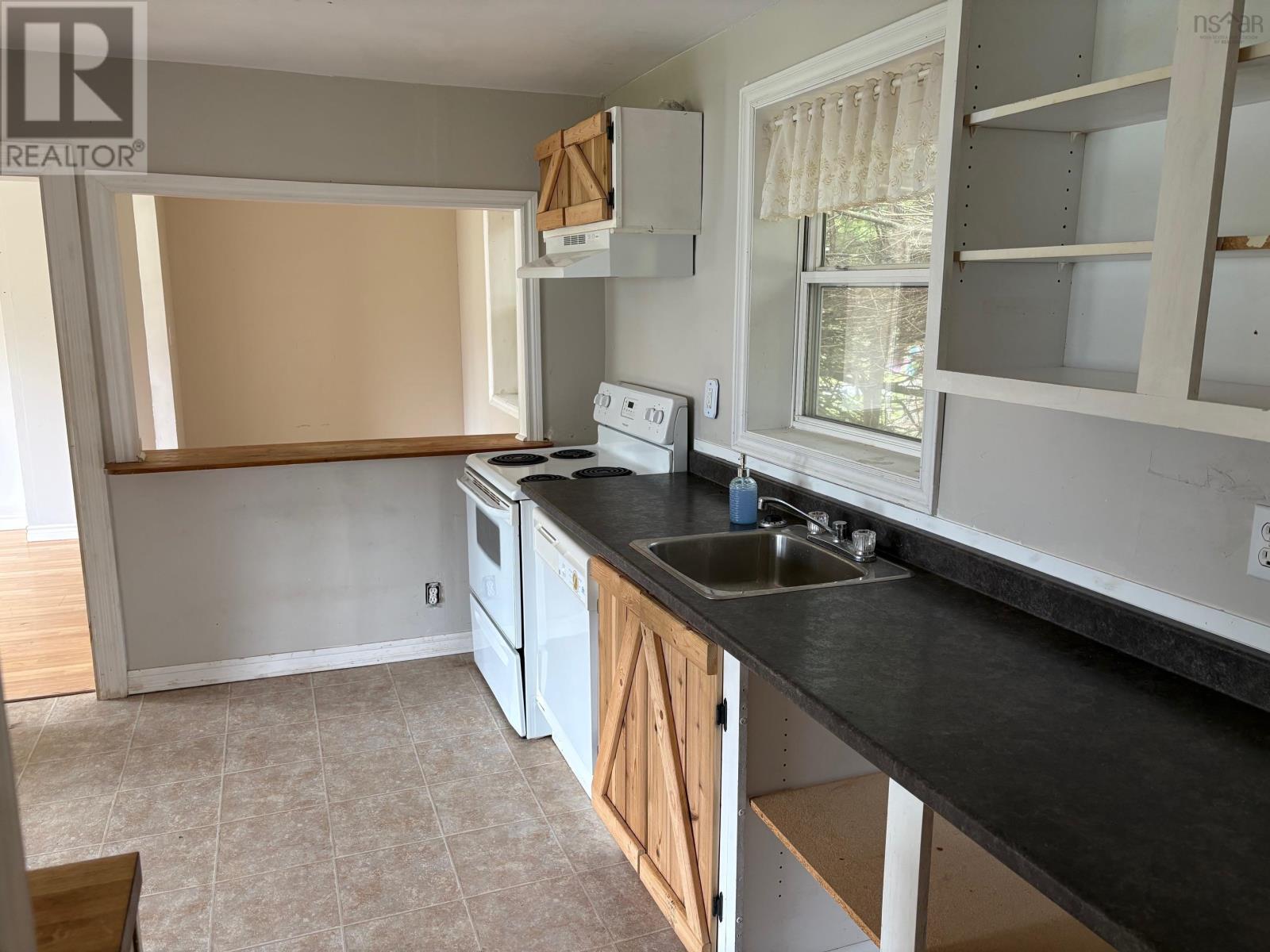 126 George Street, Stewiacke, Nova Scotia  B0N 2J0 - Photo 4 - 202523667