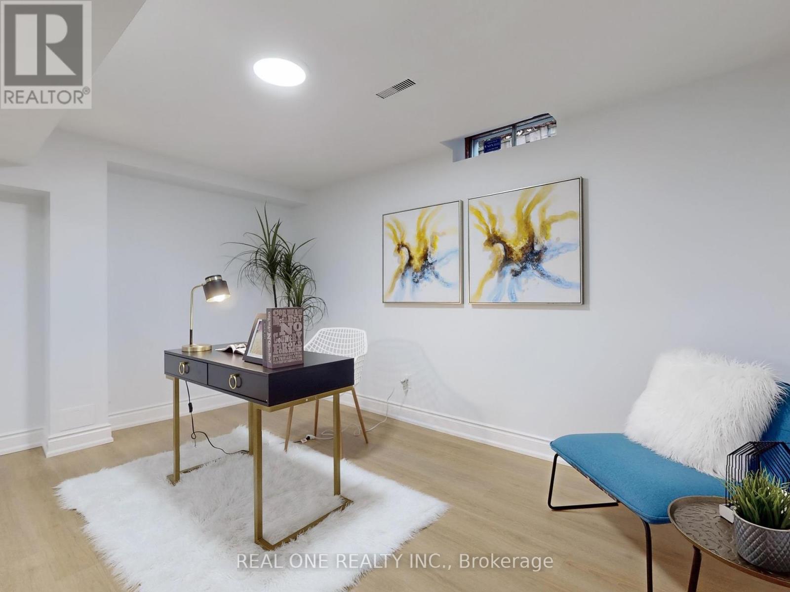 355 Church Street S, Richmond Hill, Ontario  L4C 8G3 - Photo 20 - N12428799
