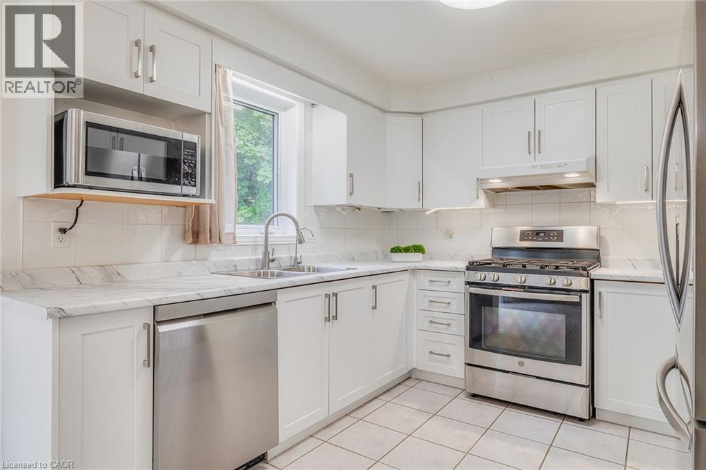 77 Mccormick Drive, Cambridge, Ontario  N3C 4E1 - Photo 13 - 40773077