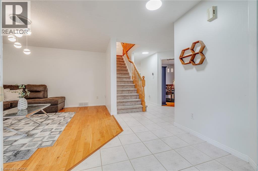 77 Mccormick Drive, Cambridge, Ontario  N3C 4E1 - Photo 8 - 40773077