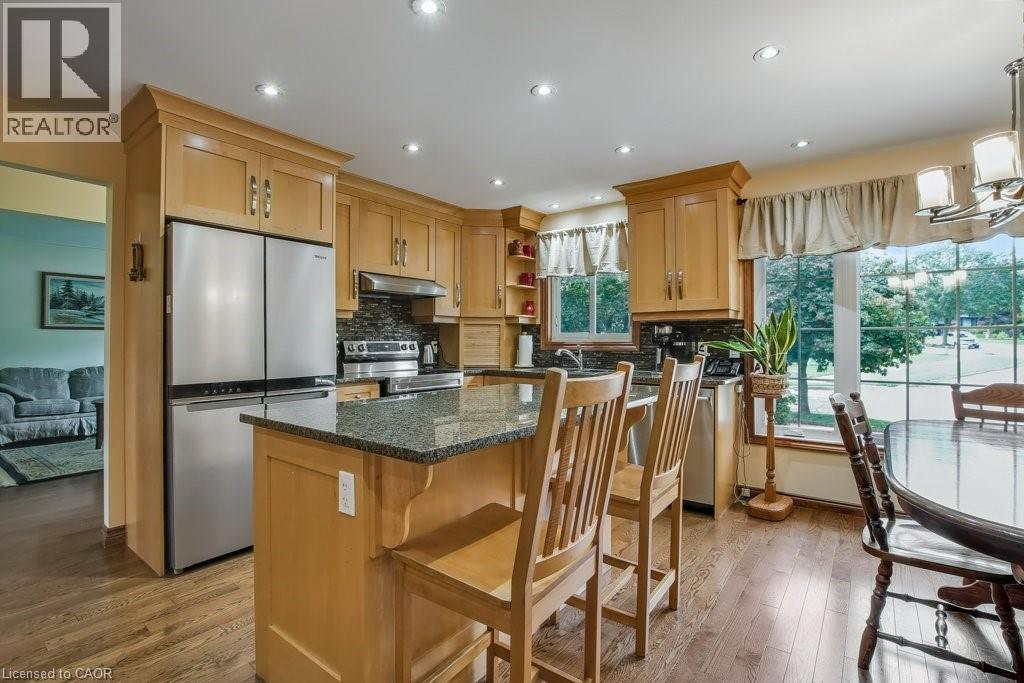 28 Meadow Crescent, Kitchener, Ontario  N2M 4E7 - Photo 6 - 40769616