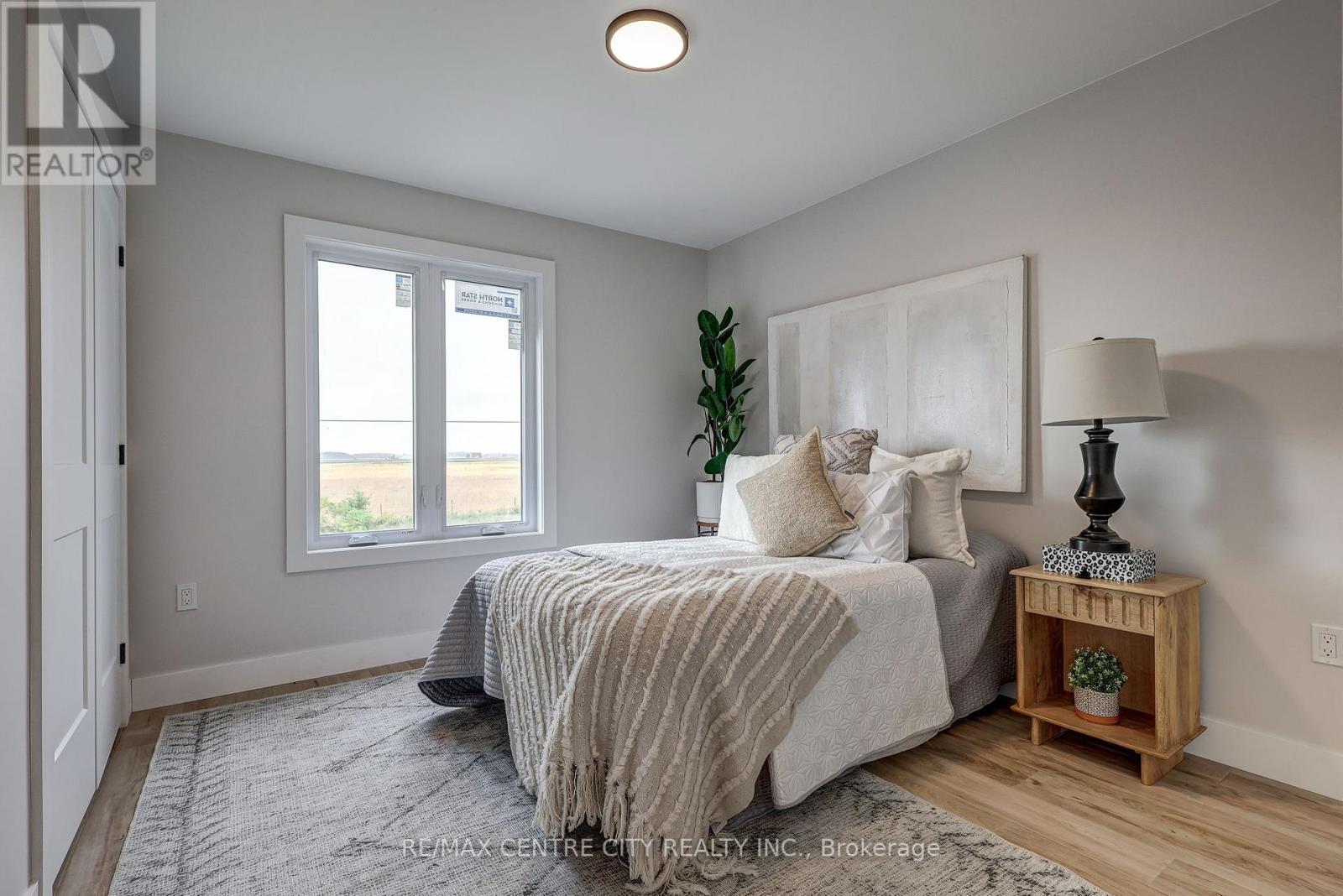 45118 Talbot Line, Central Elgin, Ontario  N5P 3S7 - Photo 35 - X12431424