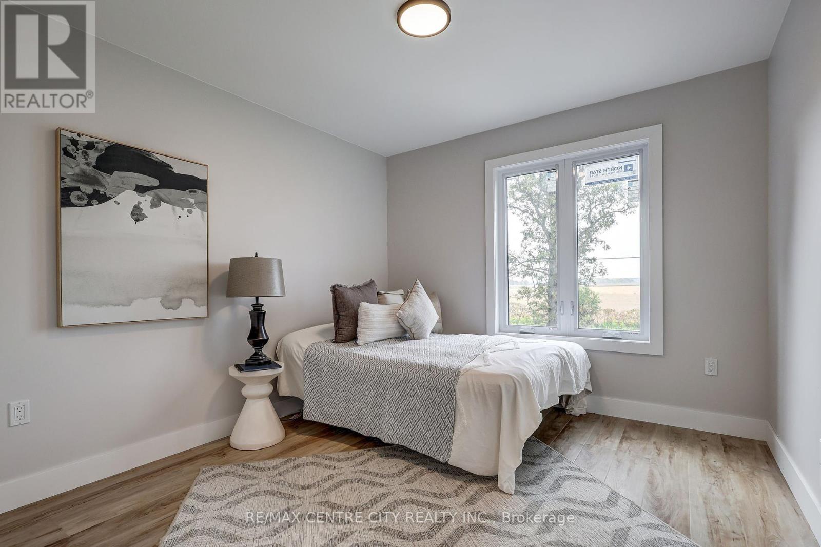 45118 Talbot Line, Central Elgin, Ontario  N5P 3S7 - Photo 37 - X12431424