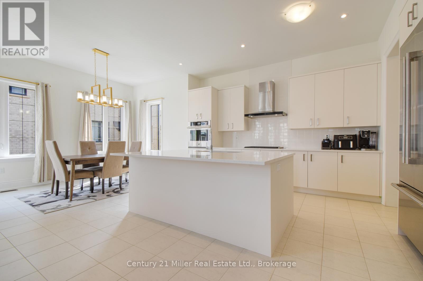 2368 Edward Leaver Trail, Oakville, Ontario  L6M 5M7 - Photo 19 - W12431418