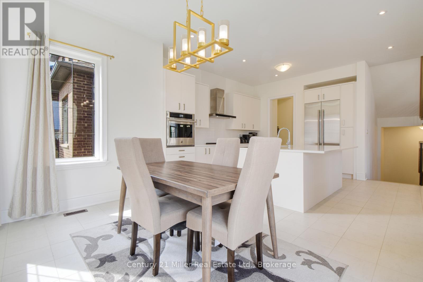 2368 Edward Leaver Trail, Oakville, Ontario  L6M 5M7 - Photo 24 - W12431418