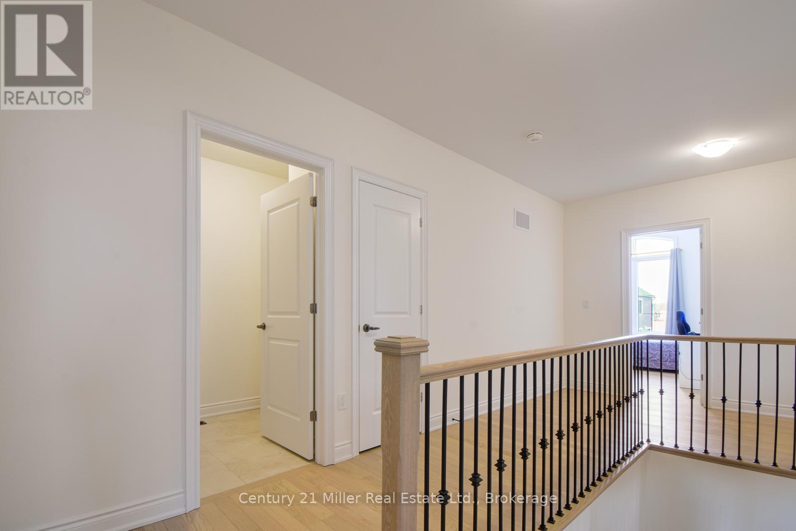 2368 Edward Leaver Trail, Oakville, Ontario  L6M 5M7 - Photo 27 - W12431418