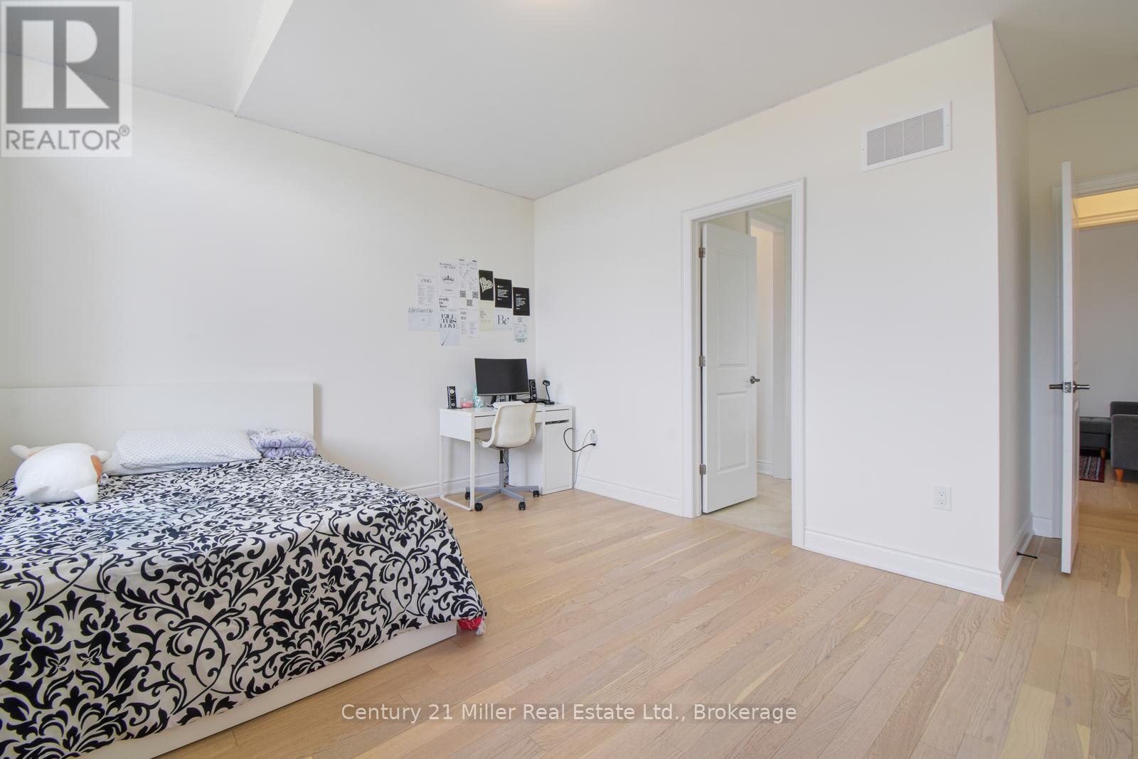 2368 Edward Leaver Trail, Oakville, Ontario  L6M 5M7 - Photo 40 - W12431418
