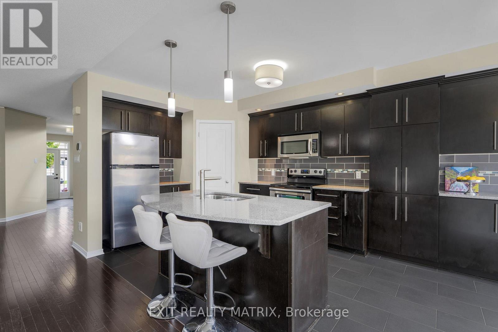 441 June Court, Ottawa, Ontario  K1W 0C9 - Photo 13 - X12431408