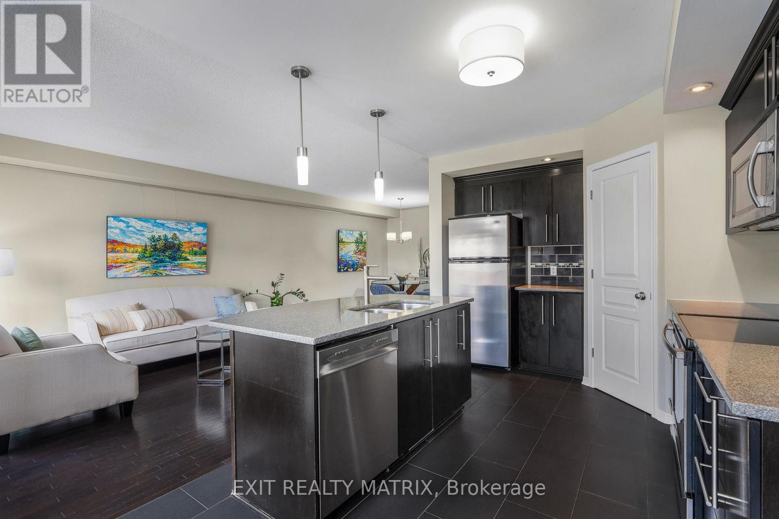 441 June Court, Ottawa, Ontario  K1W 0C9 - Photo 17 - X12431408